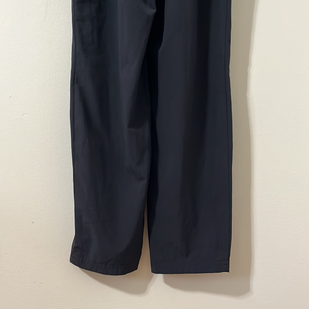 Athleta Black Roaming Romper Size 4 - Picture 10 of 12